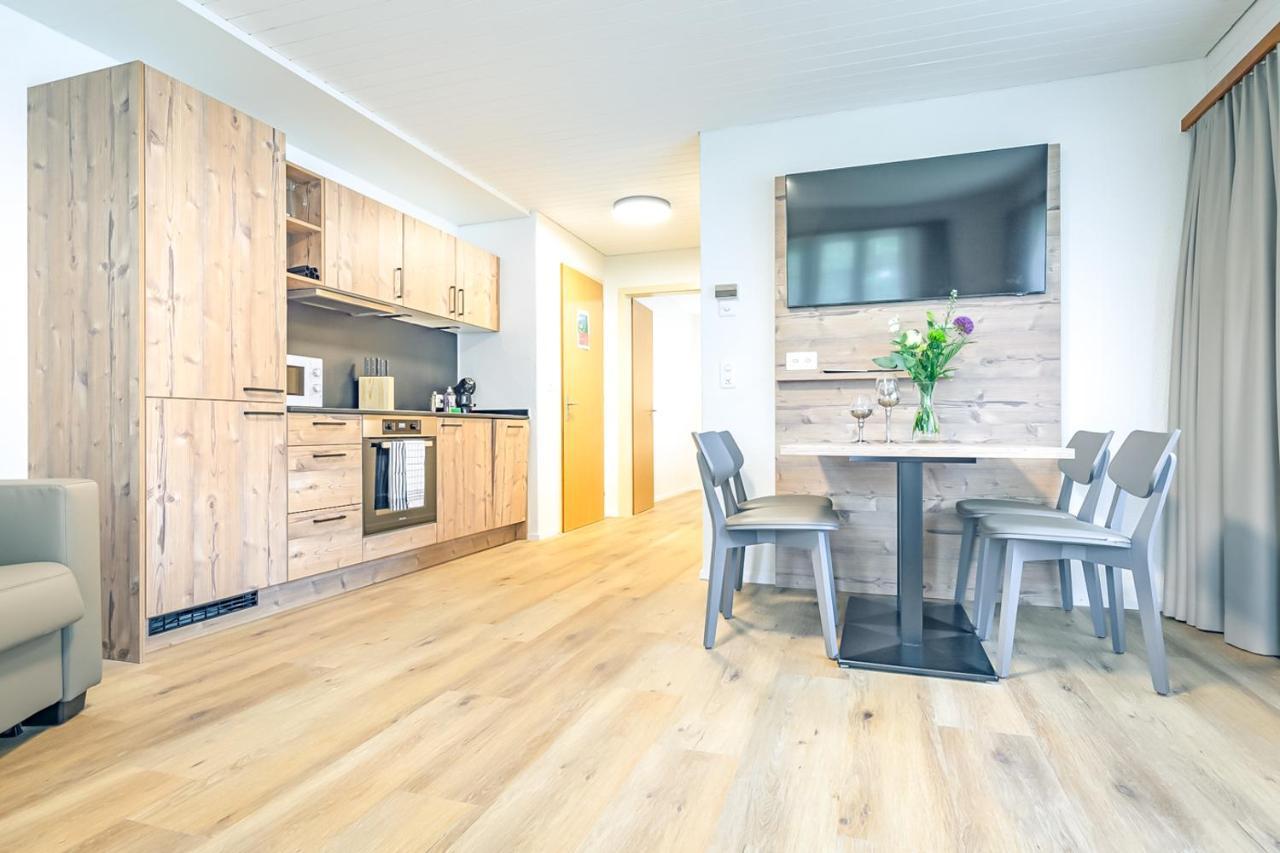 Lauberhorn Apartment - Aare Jungfrau Ag Гринделвалд Екстериор снимка