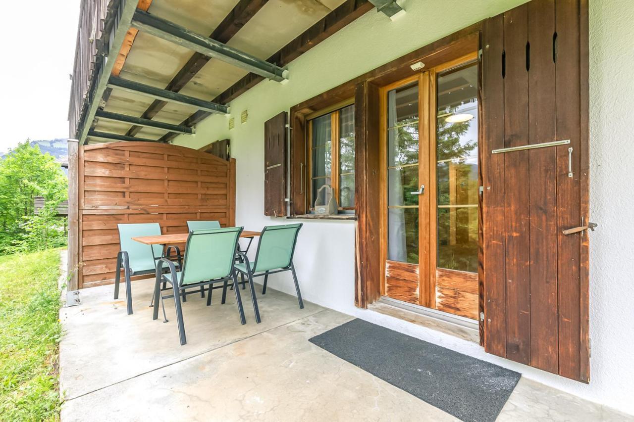 Lauberhorn Apartment - Aare Jungfrau Ag Гринделвалд Екстериор снимка
